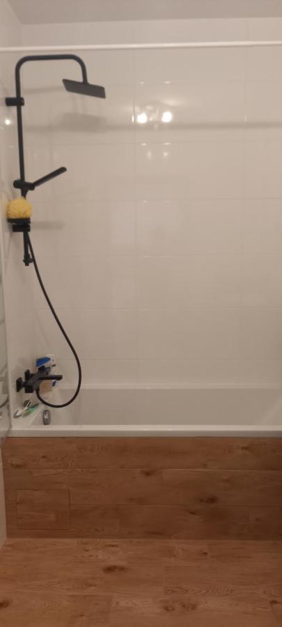 Ferienwohnung Przymetrze Warschau Exterior foto